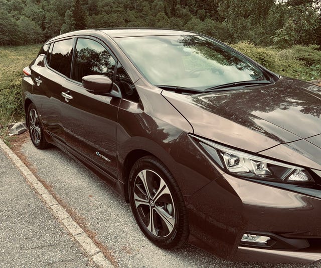 SJNFAAZE1U0041274 2018 NISSAN LEAF-2