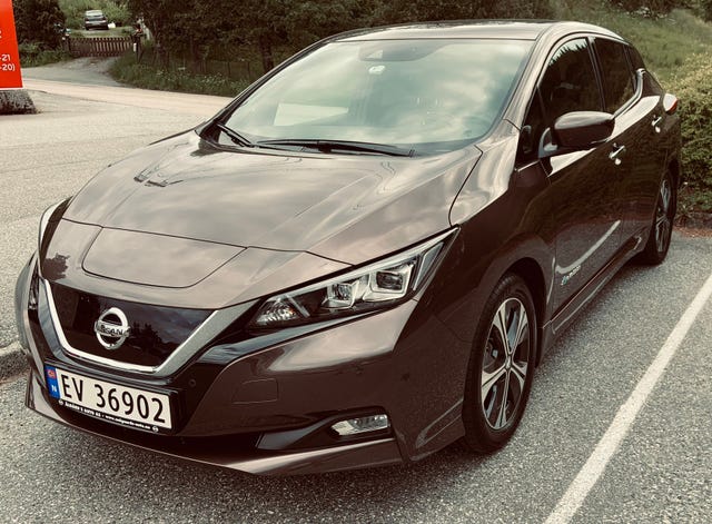 SJNFAAZE1U0041274 2018 NISSAN LEAF-0