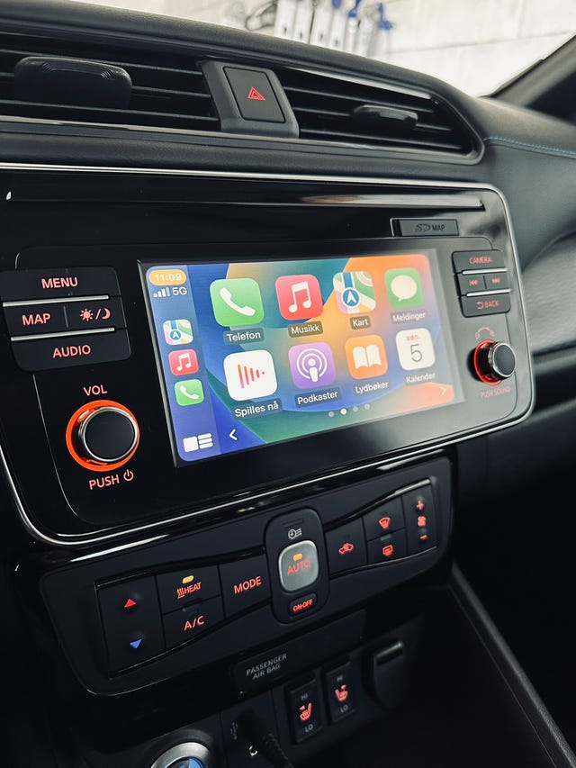 2018 NISSAN LEAF - 14