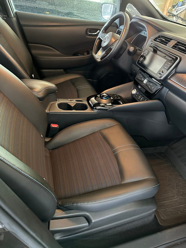 2018 NISSAN LEAF - 7