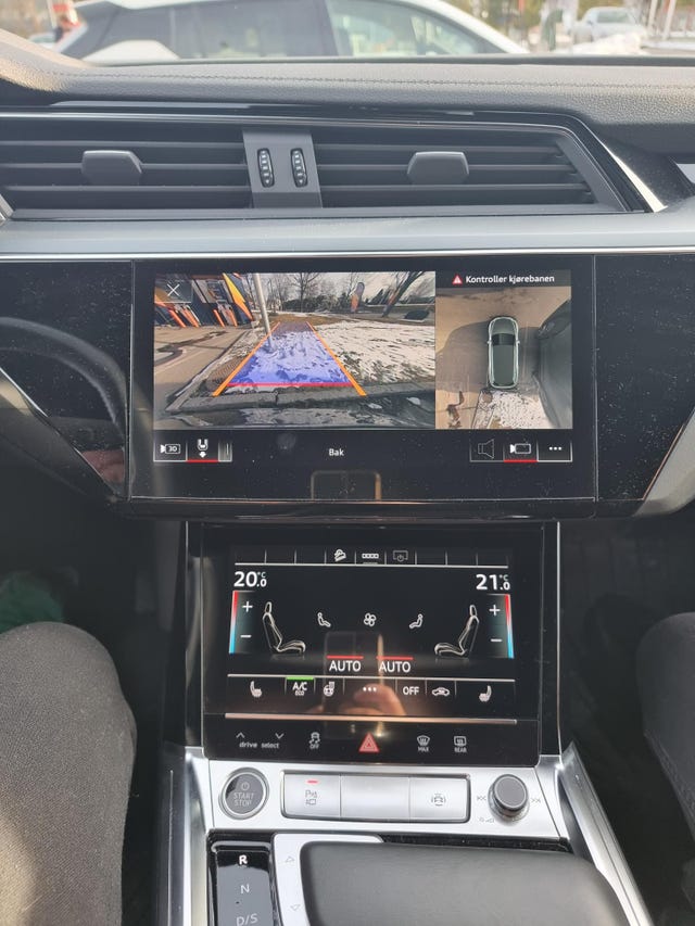 2021 AUDI E-TRON - 21