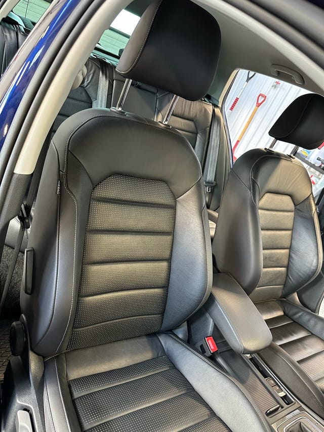 2019 VOLKSWAGEN GOLF - 9
