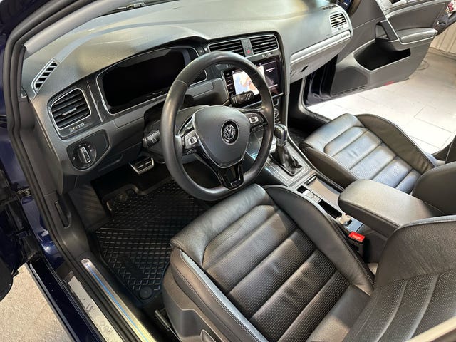 2019 VOLKSWAGEN GOLF - 7