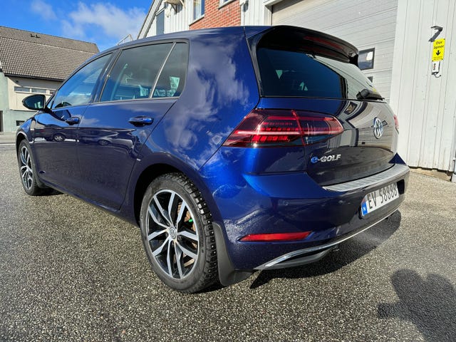 WVWZZZAUZK8910062 2019 VOLKSWAGEN GOLF-1