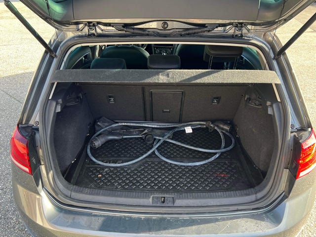 WVWZZZAUZJW904181 2018 VOLKSWAGEN GOLF-3