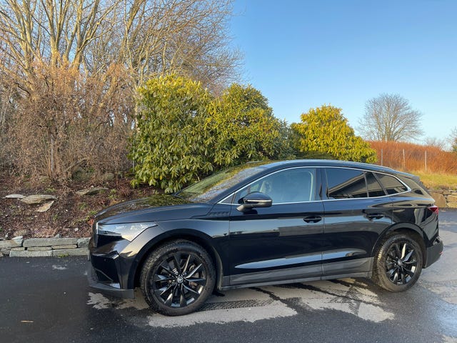 TMBLE9NY7NF044325 2022 SKODA ENYAQ-3