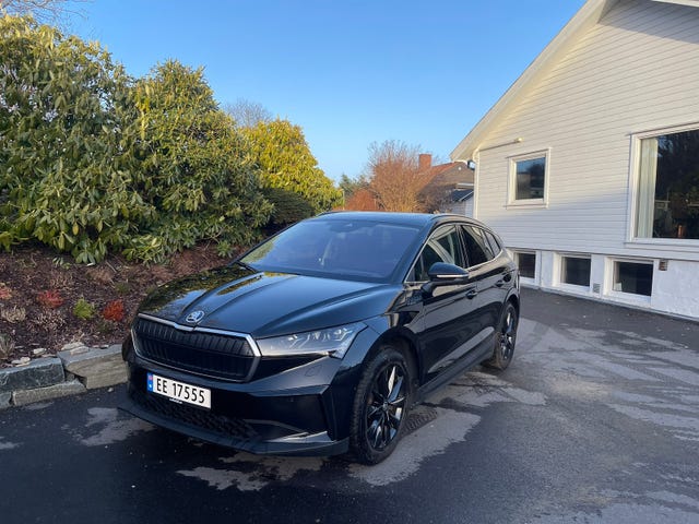 TMBLE9NY7NF044325 2022 SKODA ENYAQ-0