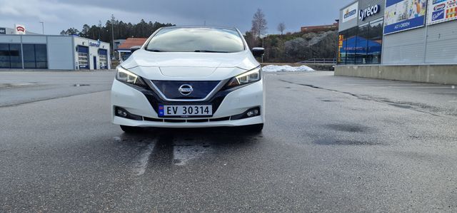 2019 NISSAN LEAF - 2