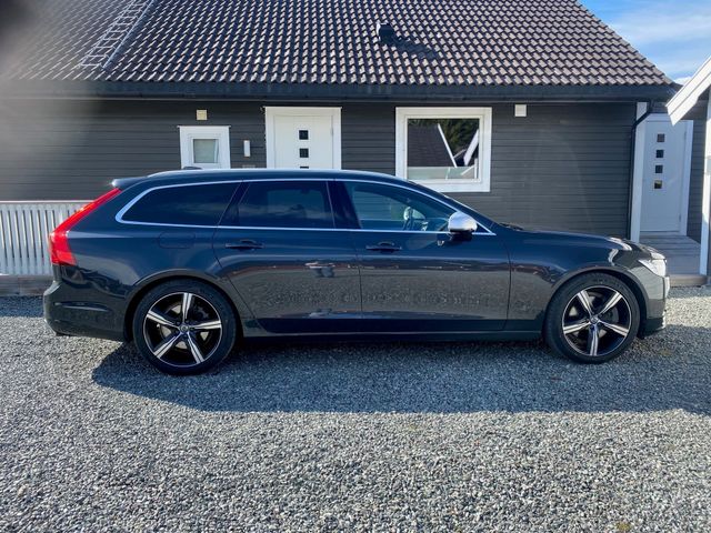 YV1PWBANDJ1060435 2018 VOLVO V90-1