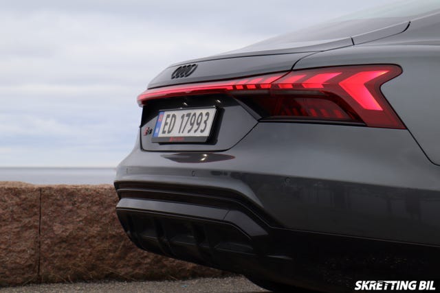 2022 AUDI Q4 E-TRON - 28