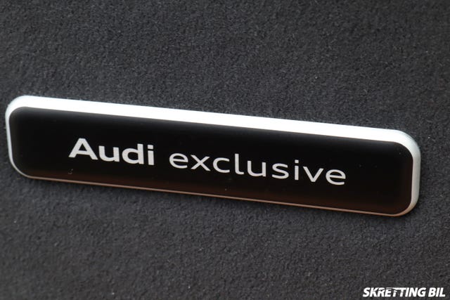 2022 AUDI Q4 E-TRON - 12