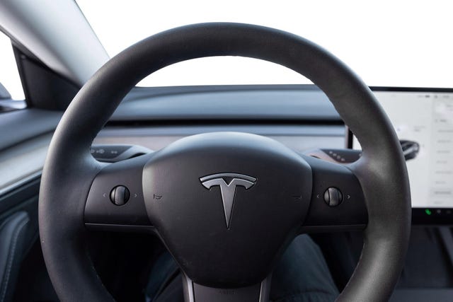2021 TESLA MODEL 3 - 12