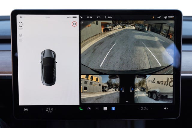 2021 TESLA MODEL 3 - 16