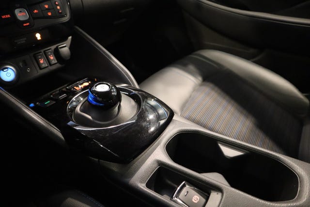 2019 NISSAN LEAF - 20