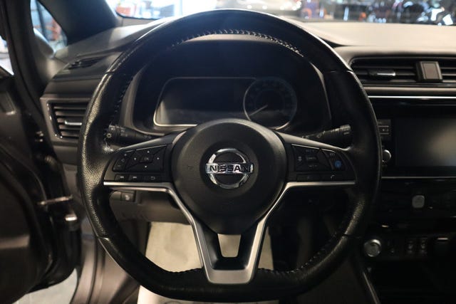 2019 NISSAN LEAF - 12