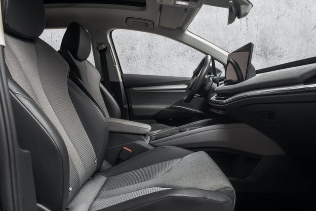 2022 SKODA ENYAQ - 11