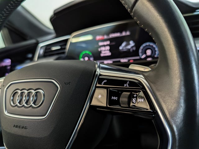 2020 AUDI E-TRON - 18