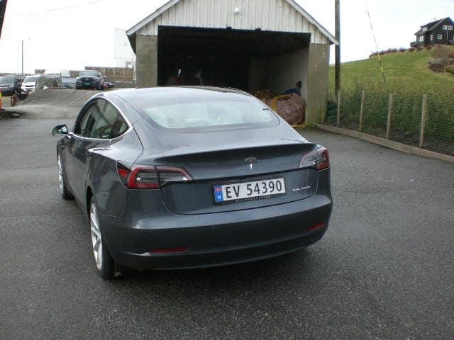 5YJ3E7EB4KF217959 2019 TESLA MODEL 3-4