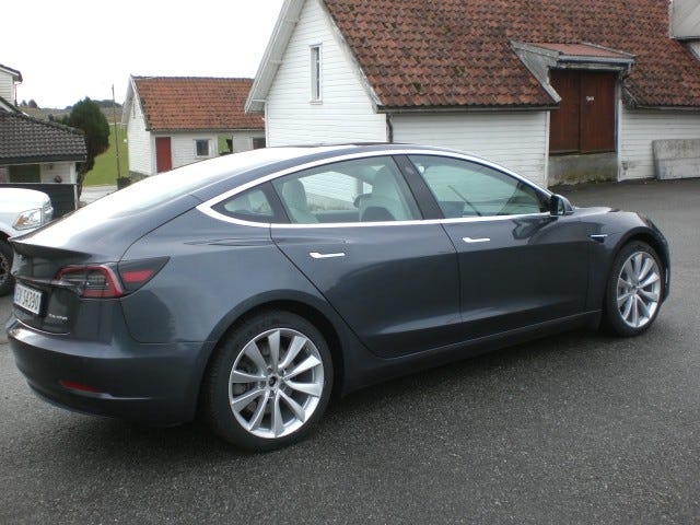 2019 TESLA MODEL 3 - 9