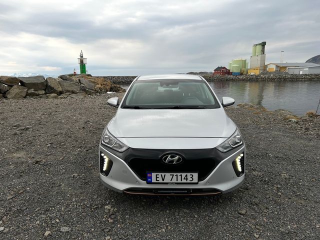 KMHC851HFKU047103 2019 HYUNDAI IONIQ-1