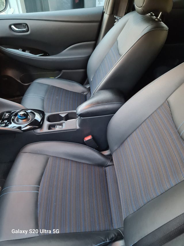 2021 NISSAN LEAF - 7