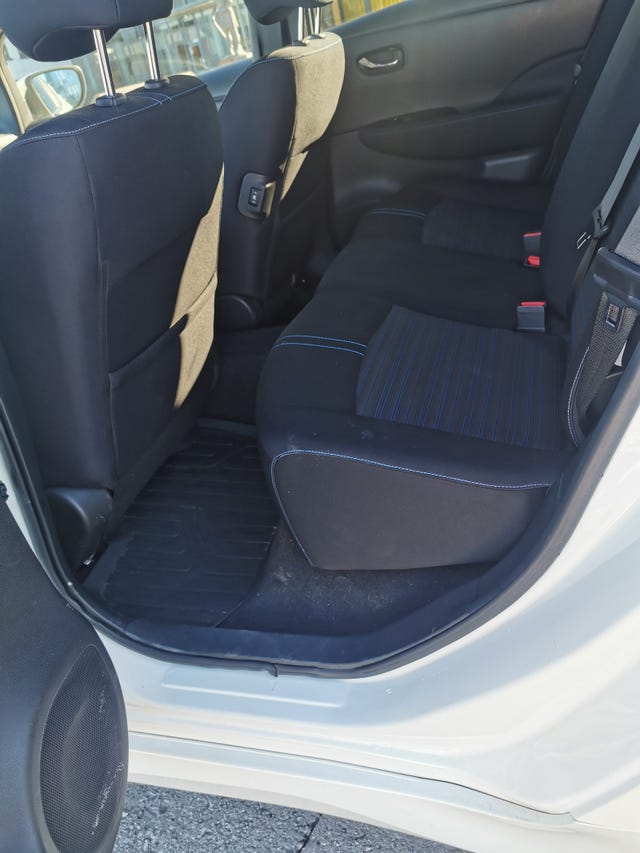 2019 NISSAN LEAF - 26