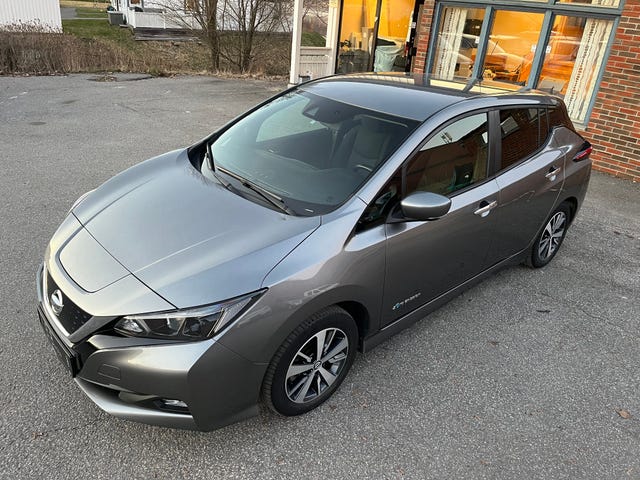 2019 NISSAN LEAF - 9