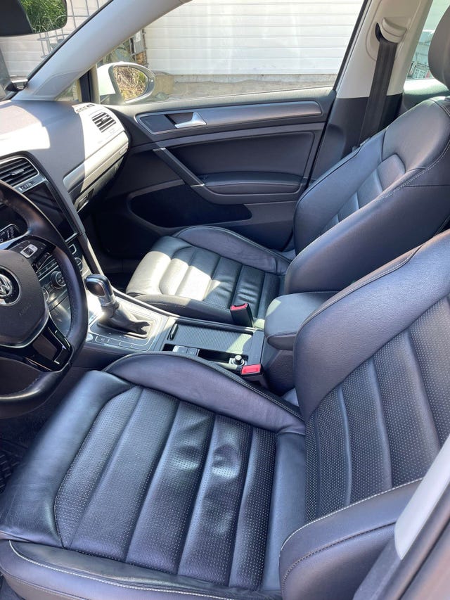 2018 VOLKSWAGEN GOLF - 13
