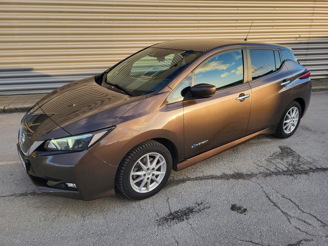 SJNFAAZE1U0002460 2018 NISSAN LEAF-0