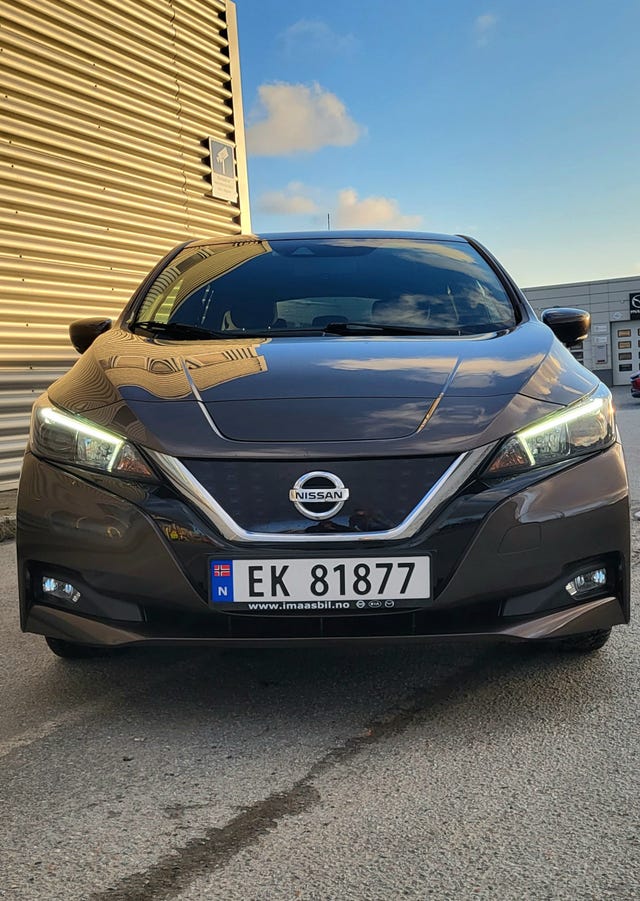 SJNFAAZE1U0002460 2018 NISSAN LEAF-5