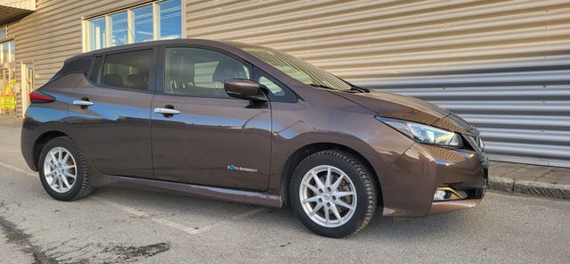SJNFAAZE1U0002460 2018 NISSAN LEAF-4