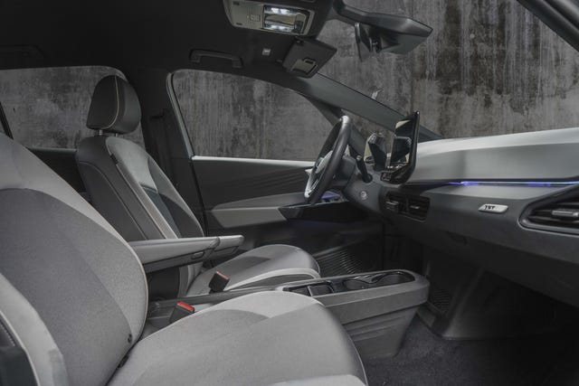 2021 VOLKSWAGEN ID.3 - 24