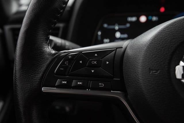 2019 NISSAN LEAF - 12