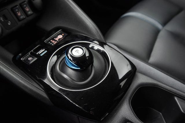 2019 NISSAN LEAF - 22