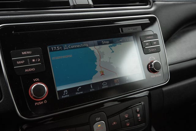 2019 NISSAN LEAF - 16