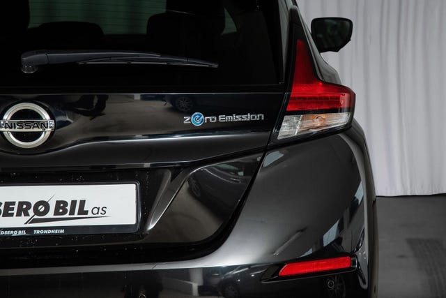 SJNFAAZE1U0038553 2019 NISSAN LEAF-5
