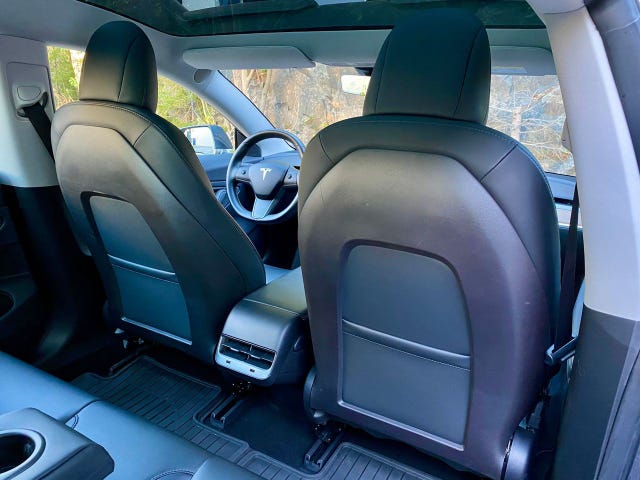 2019 TESLA MODEL 3 - 28