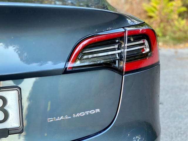 2019 TESLA MODEL 3 - 11