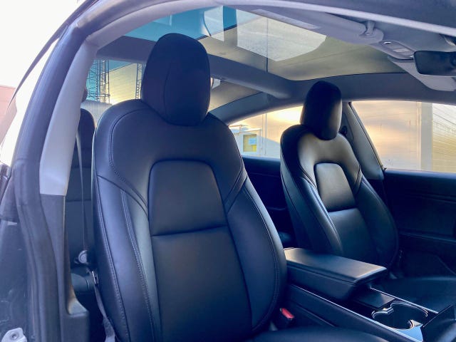 2019 TESLA MODEL 3 - 27