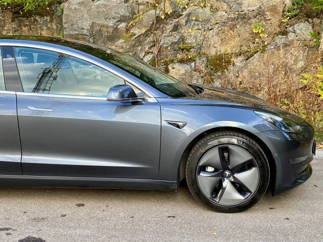 2019 TESLA MODEL 3 - 14