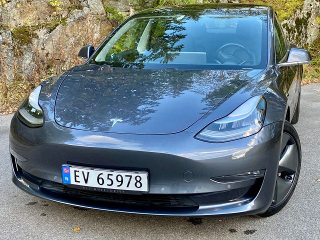 5YJ3E7EB2KF240821 2019 TESLA MODEL 3-0