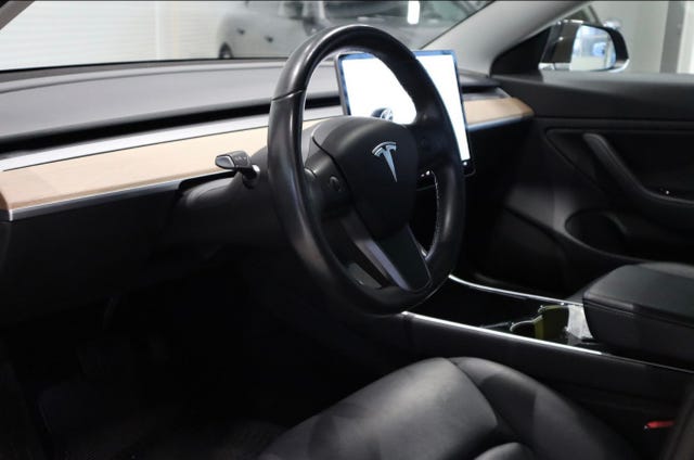2019 TESLA MODEL 3 - 10