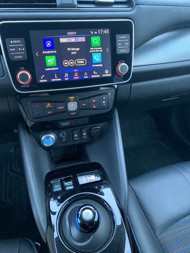 2019 NISSAN LEAF - 15