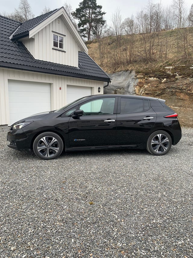 SJNFAAZE1U0062514 2019 NISSAN LEAF-4