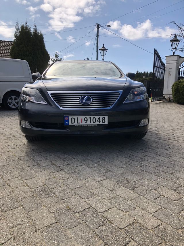 2008 LEXUS LS - 1