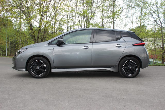 SJNFAAZE1U0163633 2022 NISSAN LEAF-1