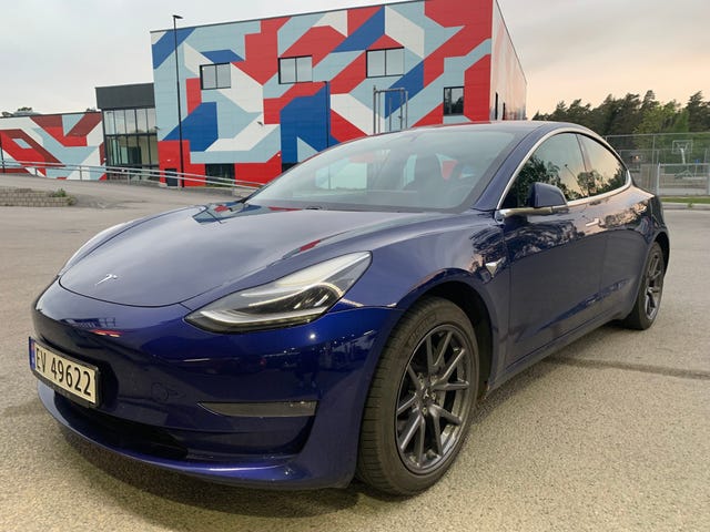 5YJ3E7EB2KF201095 2019 TESLA MODEL 3-0