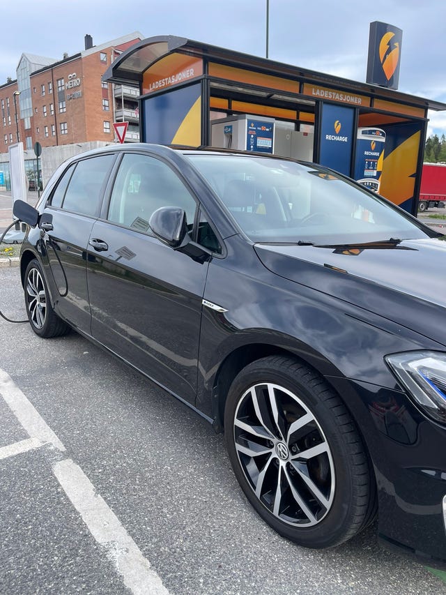 WVWZZZAUZKW911955 2019 VOLKSWAGEN GOLF-3