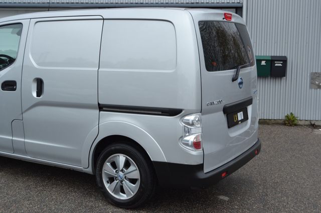 2019 NISSAN E-NV200 - 4