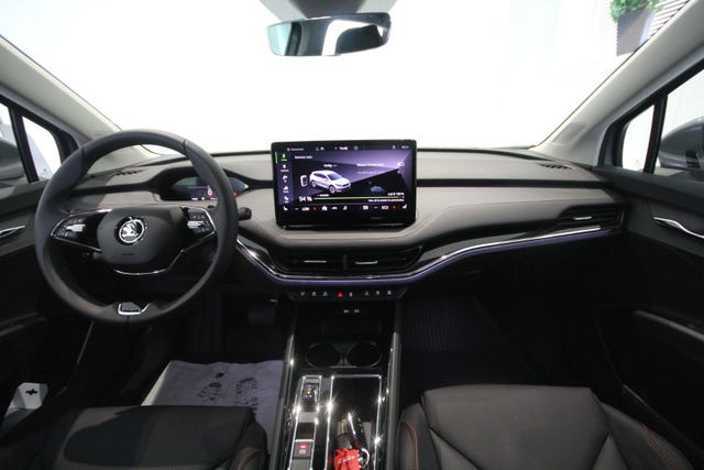 2022 SKODA ENYAQ - 17